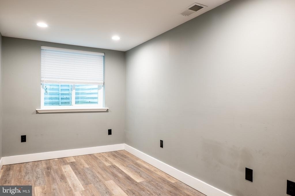 1239 N 19th Street - Photo 18