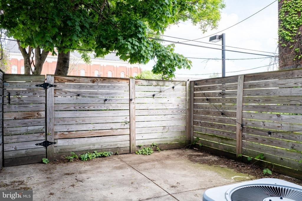 1239 N 19th Street - Photo 30