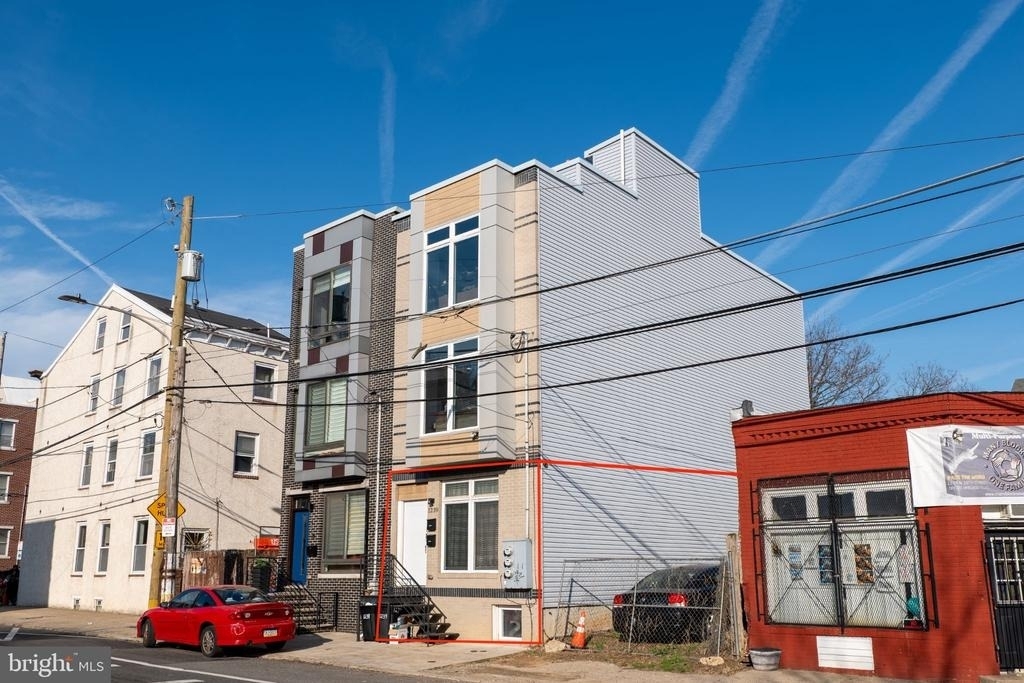1239 N 19th Street - Photo 1