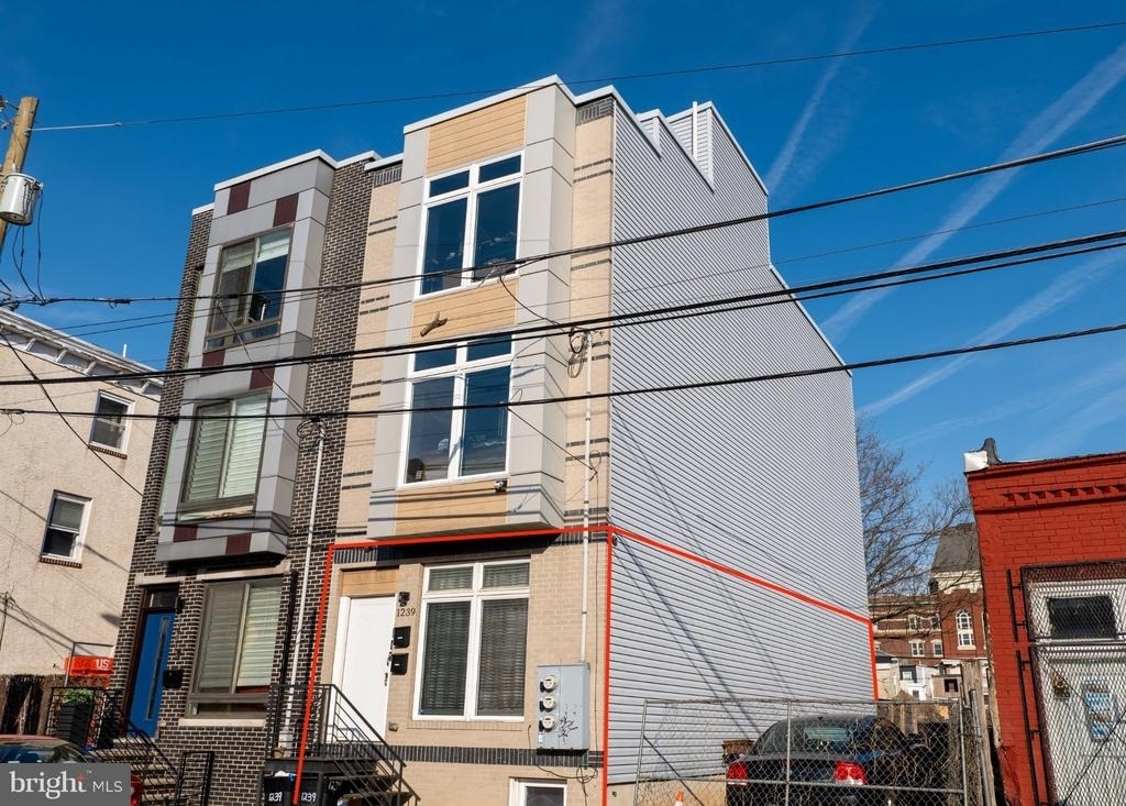 1239 N 19th Street - Photo 2