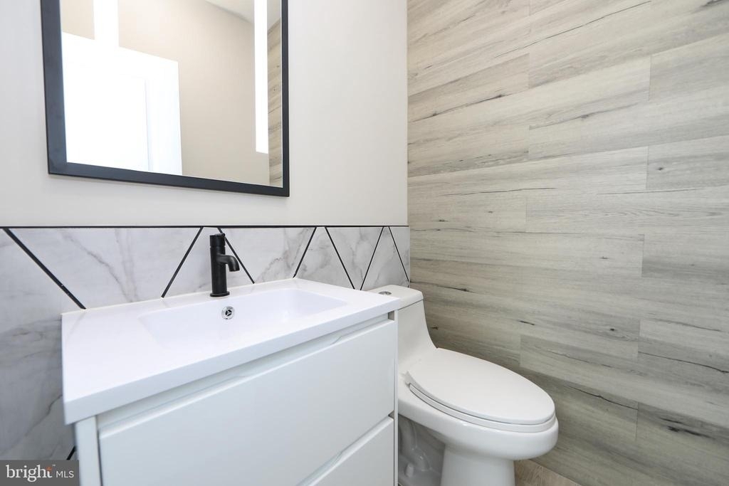 1849 E Venango Street - Photo 6