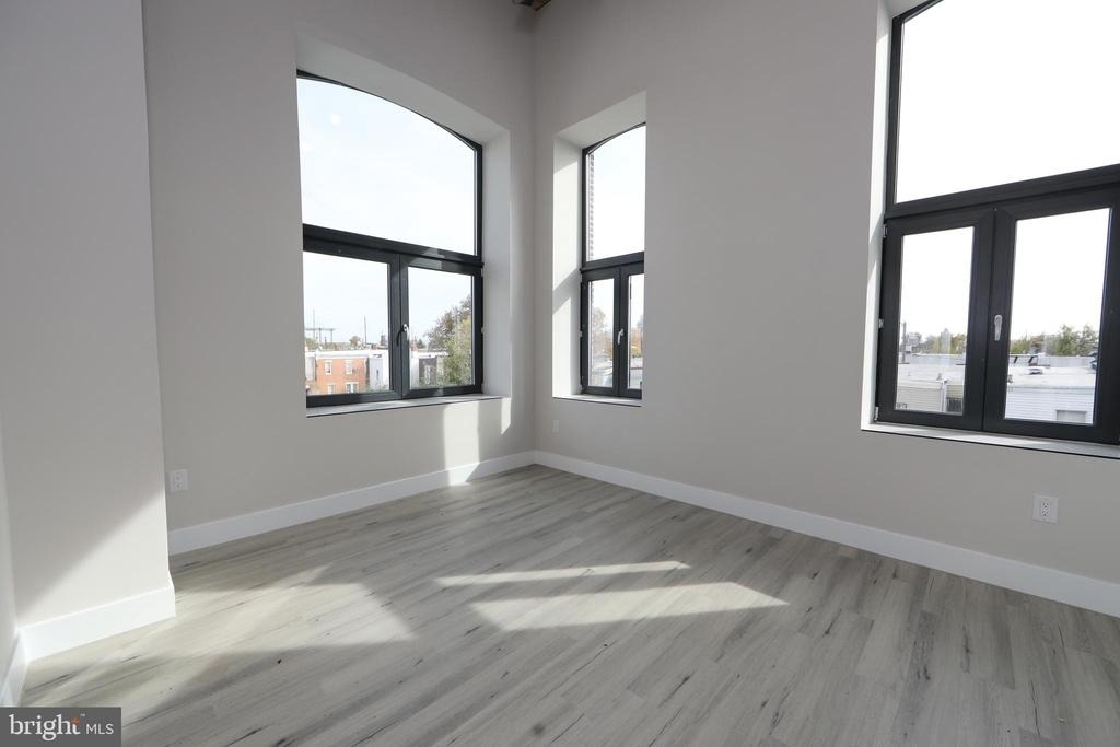 1849 E Venango Street - Photo 5