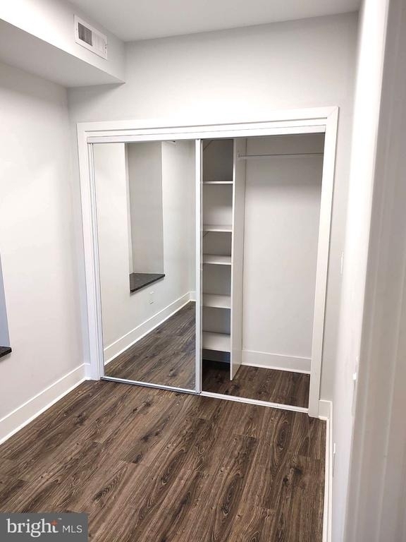230 Wendover Street - Photo 16
