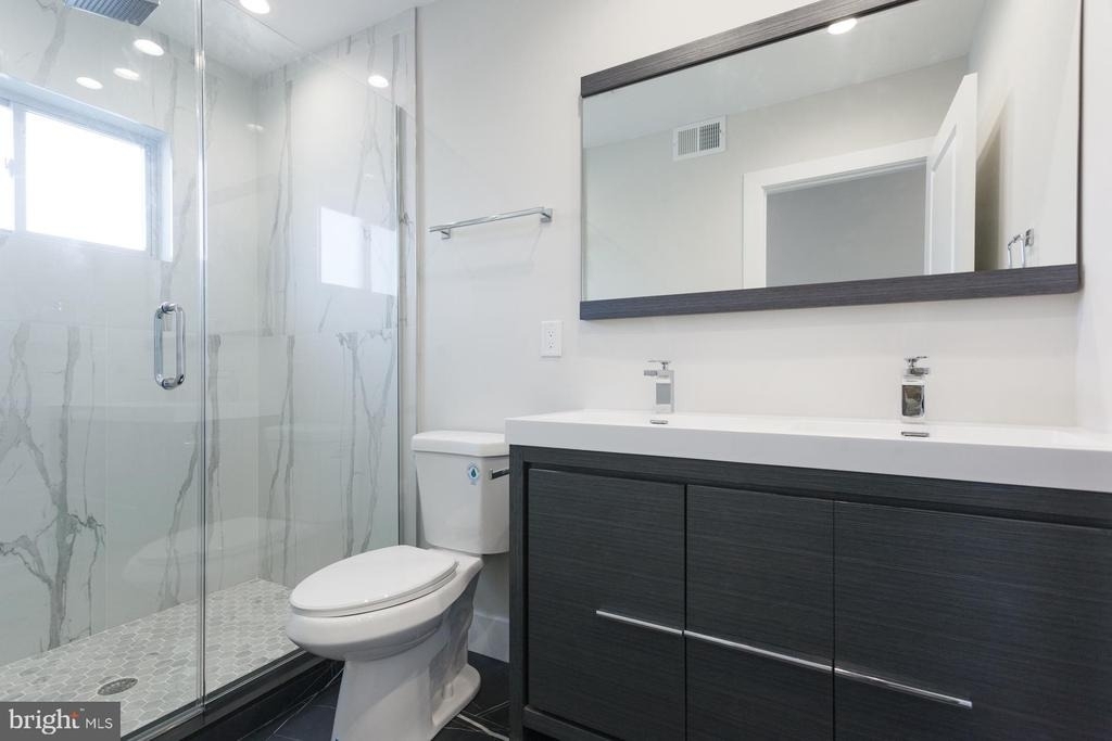 5126 Malcolm Street - Photo 9