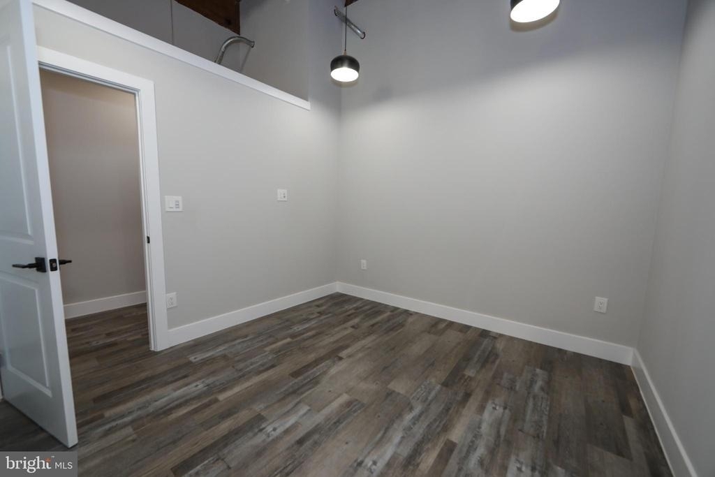 1825 E Atlantic Street - Photo 9