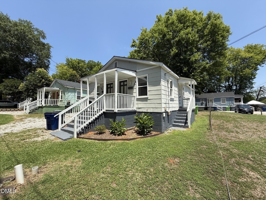 663 Coleman Street - Photo 0