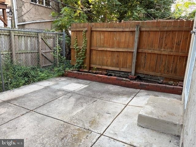2026 Bainbridge Street - Photo 6