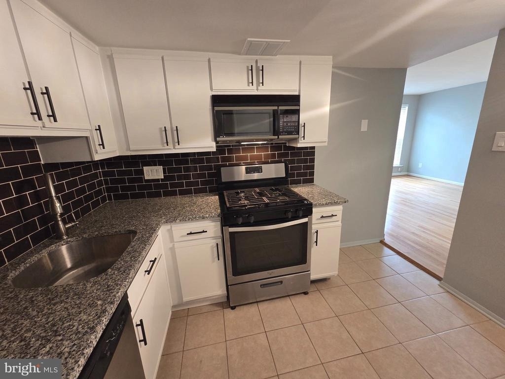 441 Tomlinson Road - Photo 6