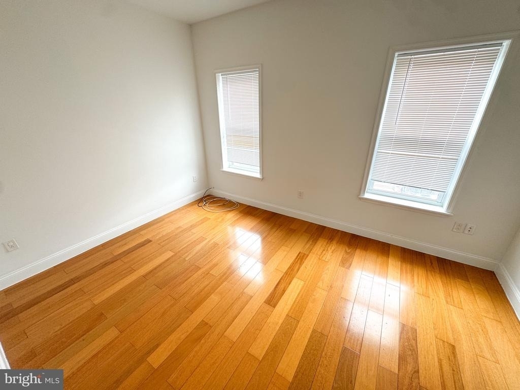 2329 S 15th Street - Photo 3