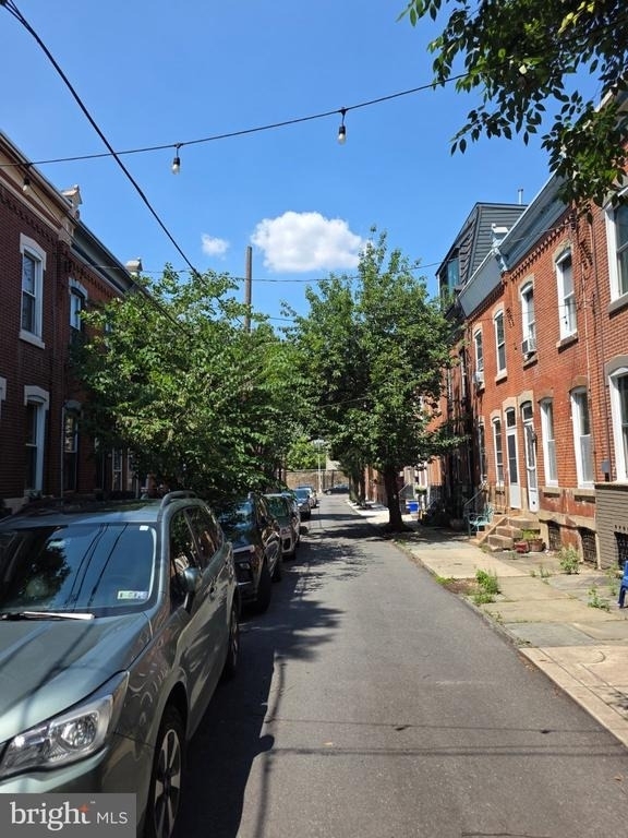 878 N Taylor Street - Photo 4