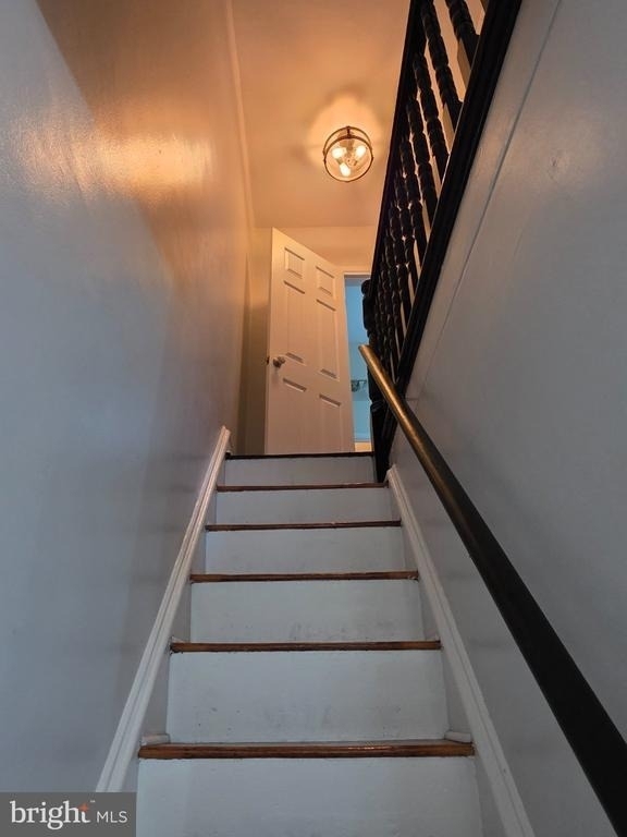 878 N Taylor Street - Photo 19