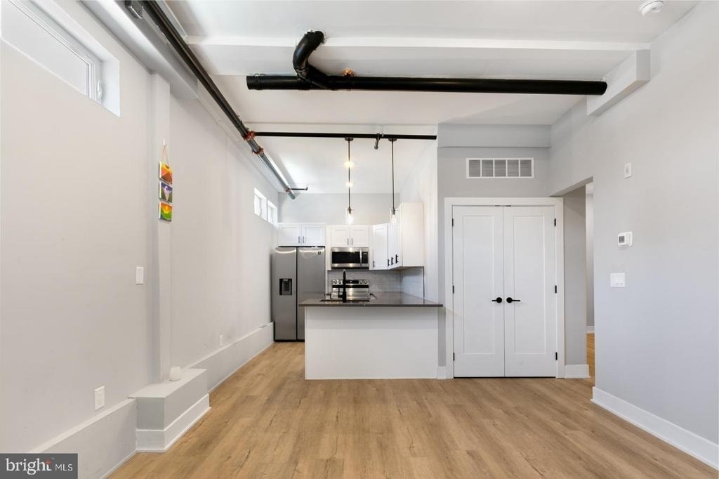 3965 Lancaster Avenue - Photo 0