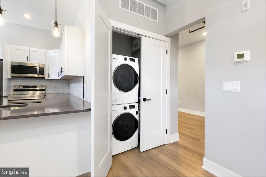 3965 Lancaster Avenue - Photo 6