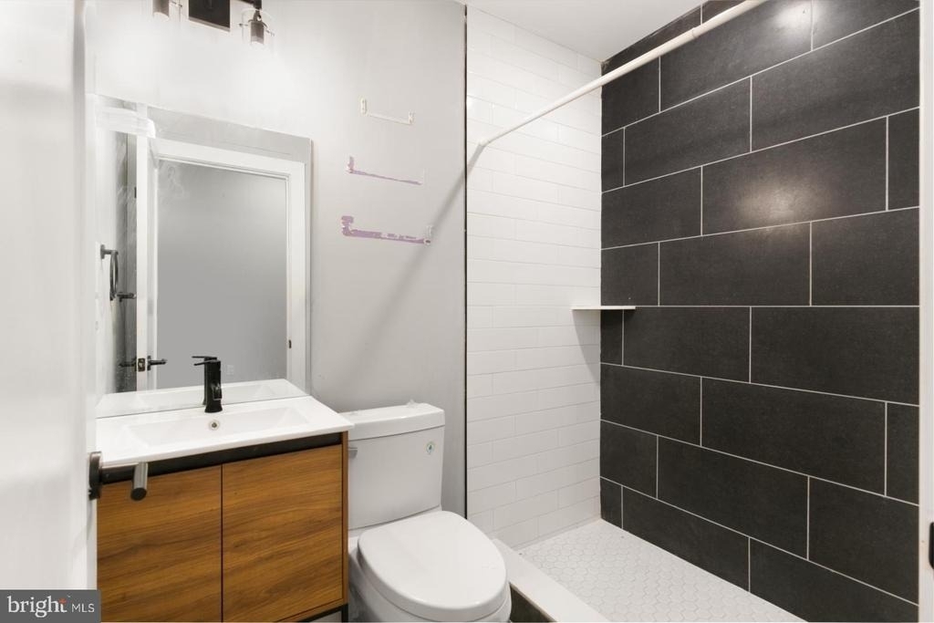 3965 Lancaster Avenue - Photo 9
