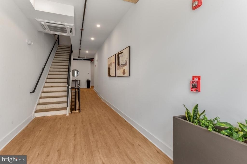 1144 Frankford Avenue - Photo 27
