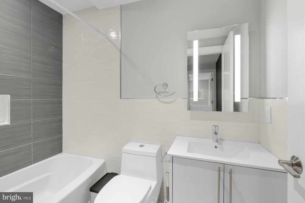 1526 Ridge Avenue - Photo 15