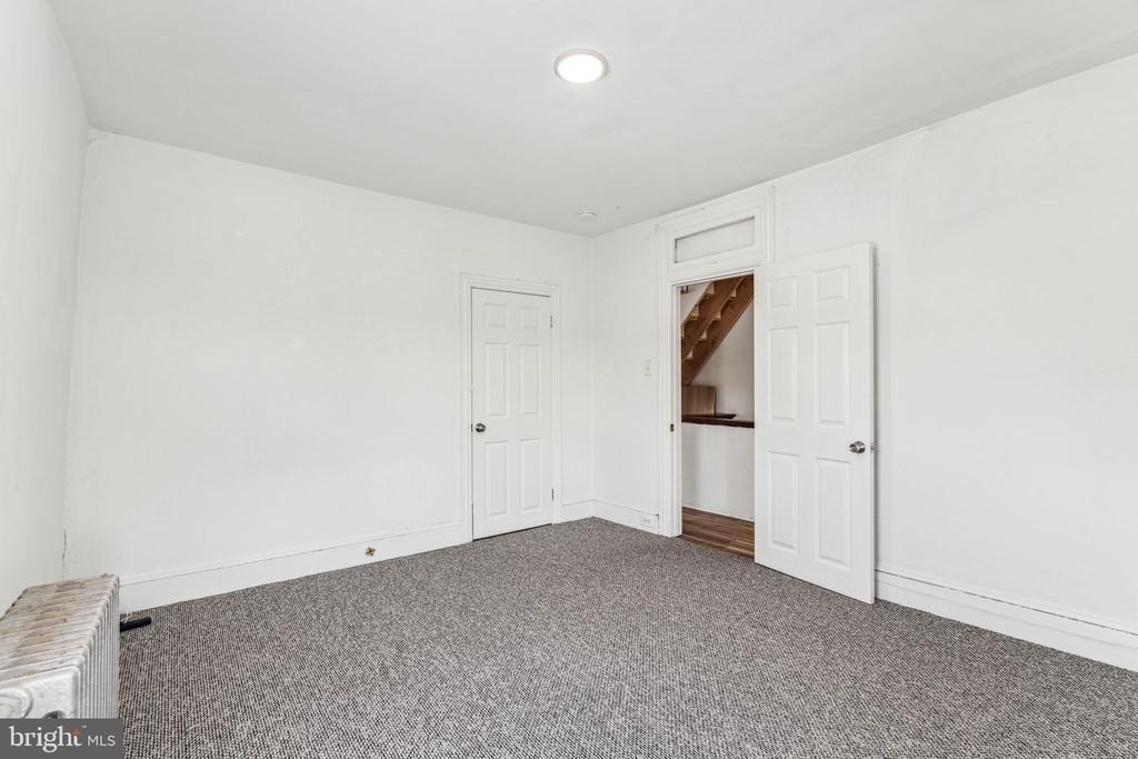 270 Dupont Street - Photo 5