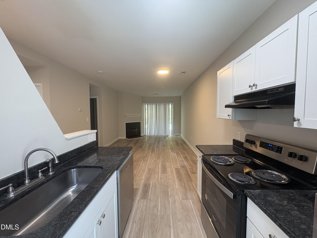 1901 Tischer Road - Photo 2
