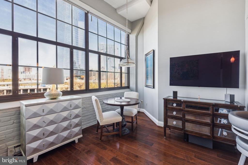 2429 Locust Street - Photo 15