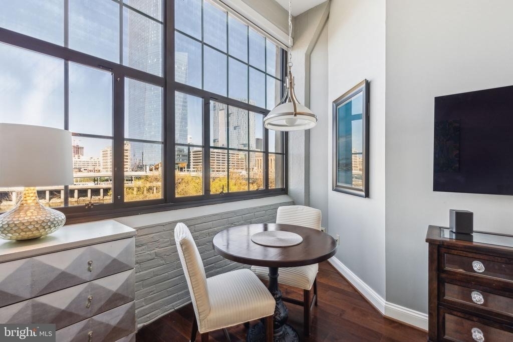 2429 Locust Street - Photo 16