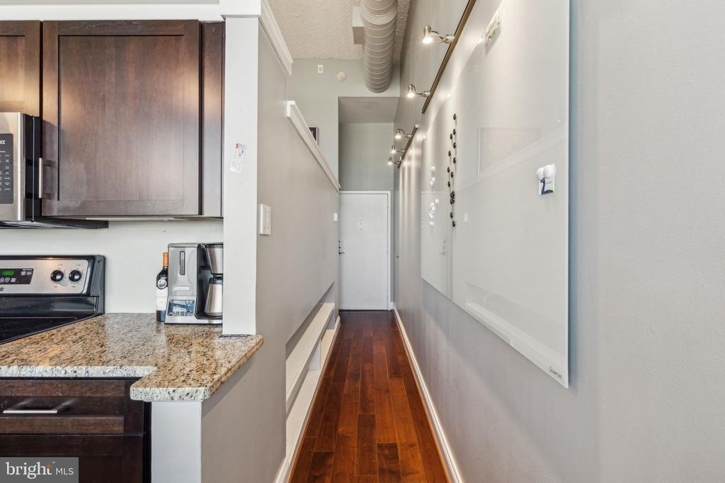 2429 Locust Street - Photo 24