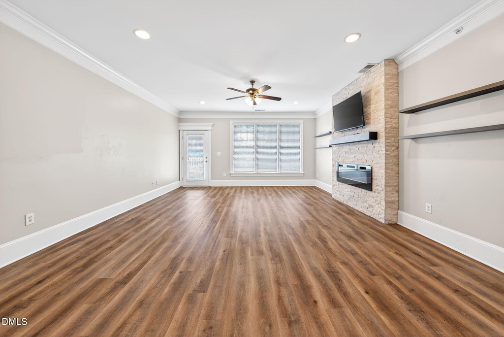 423 Waterford Lake Drive - Photo 12