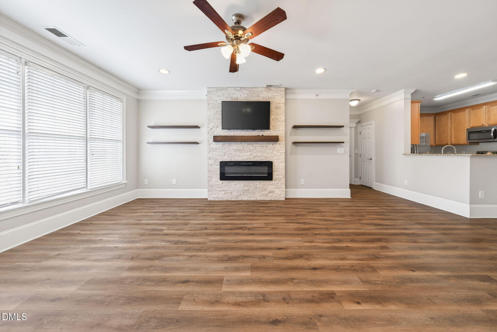 423 Waterford Lake Drive - Photo 16