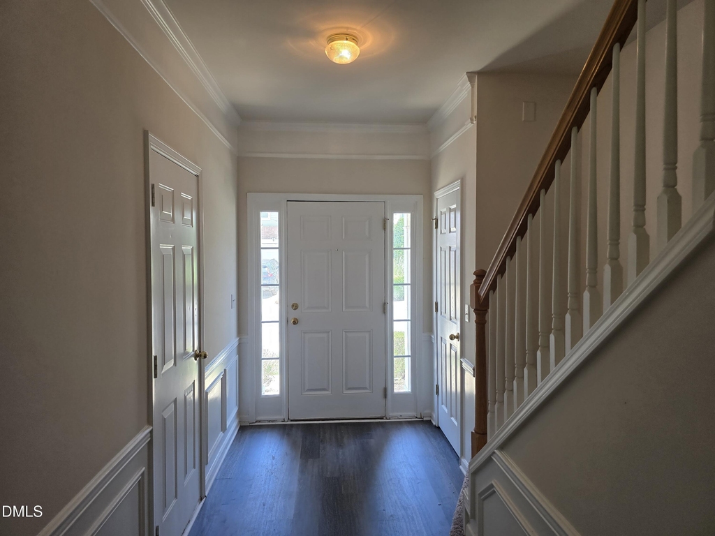 802 Sutter Gate Lane - Photo 5