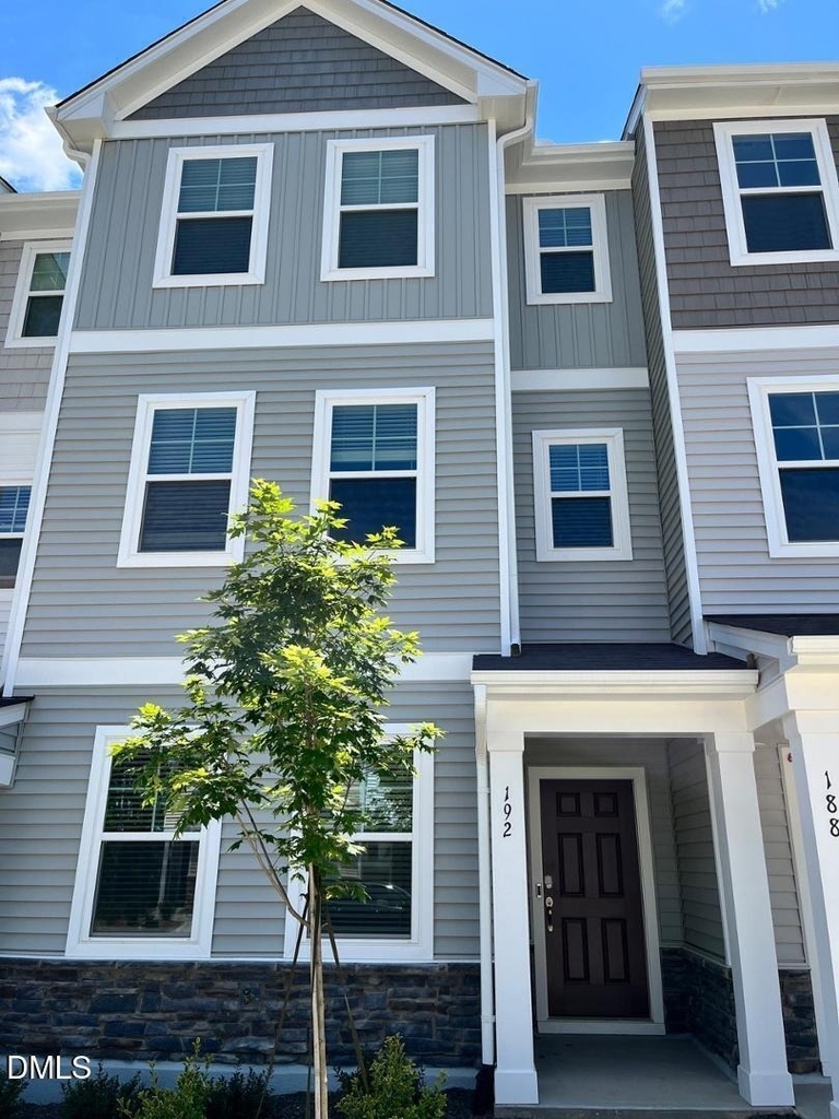 192 Aster Bloom Lane - Photo 0