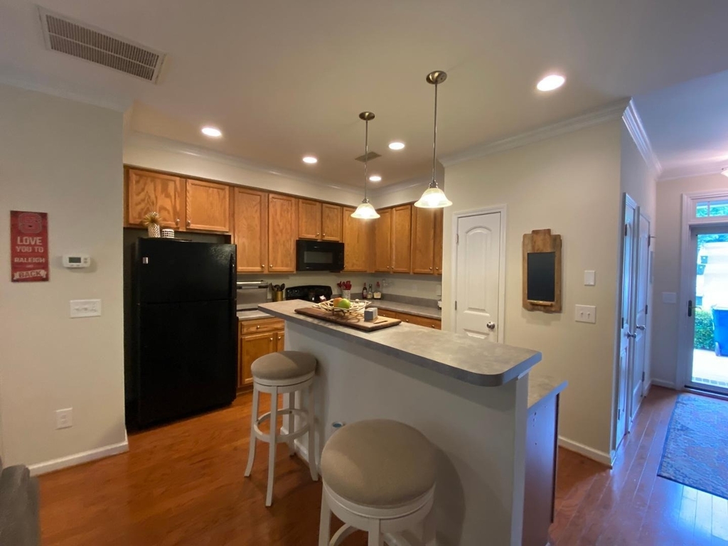 4646 Altha Street - Photo 5