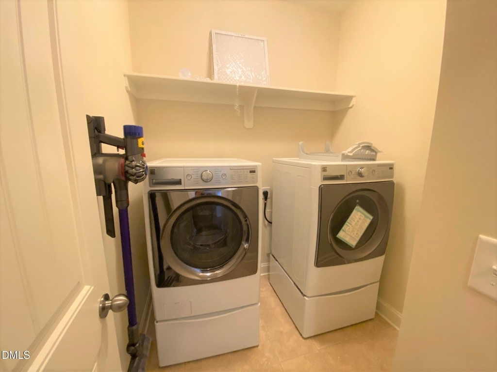 4016 Landover Peak Place - Photo 11
