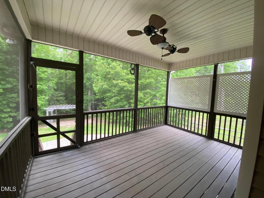 4016 Landover Peak Place - Photo 3