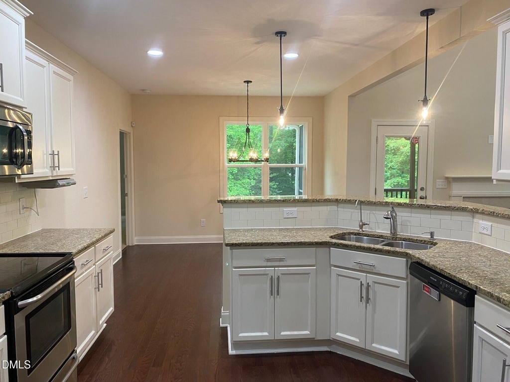 4016 Landover Peak Place - Photo 7