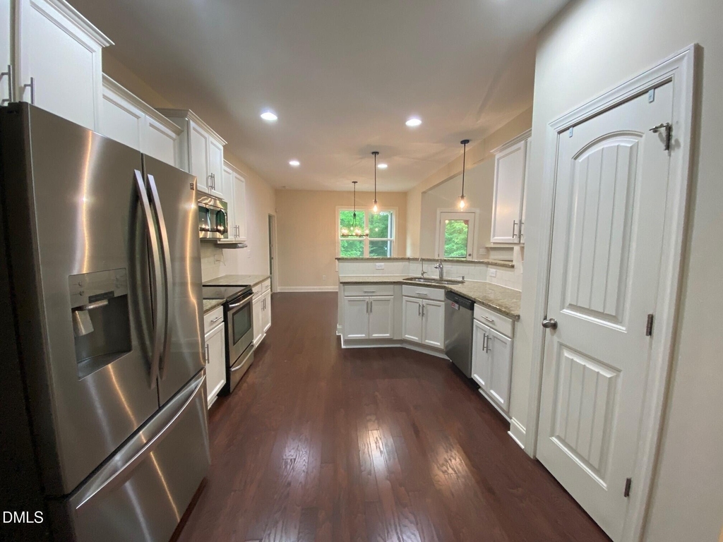 4016 Landover Peak Place - Photo 9