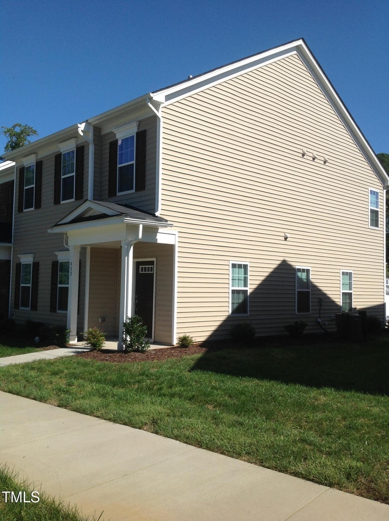 933 Ileagnes Road - Photo 1