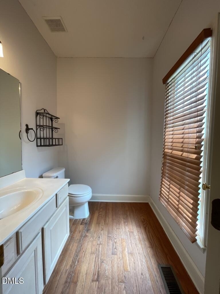 102 Longstock Court - Photo 7