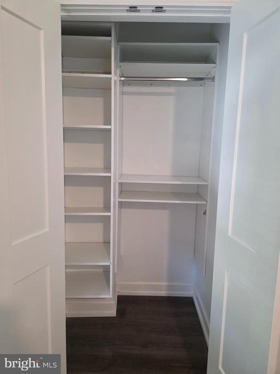1049 W Lancaster Avenue - Photo 10