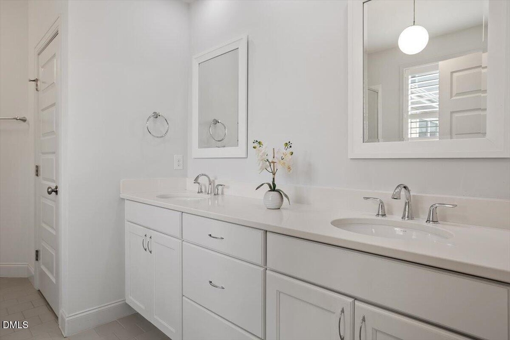 405 Jewell Drive - Photo 35
