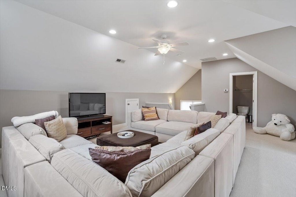 405 Jewell Drive - Photo 43