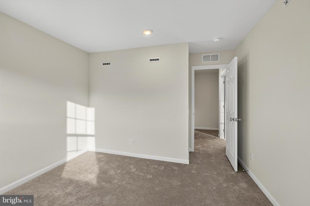 302 Milton Stamp Drive - Photo 32