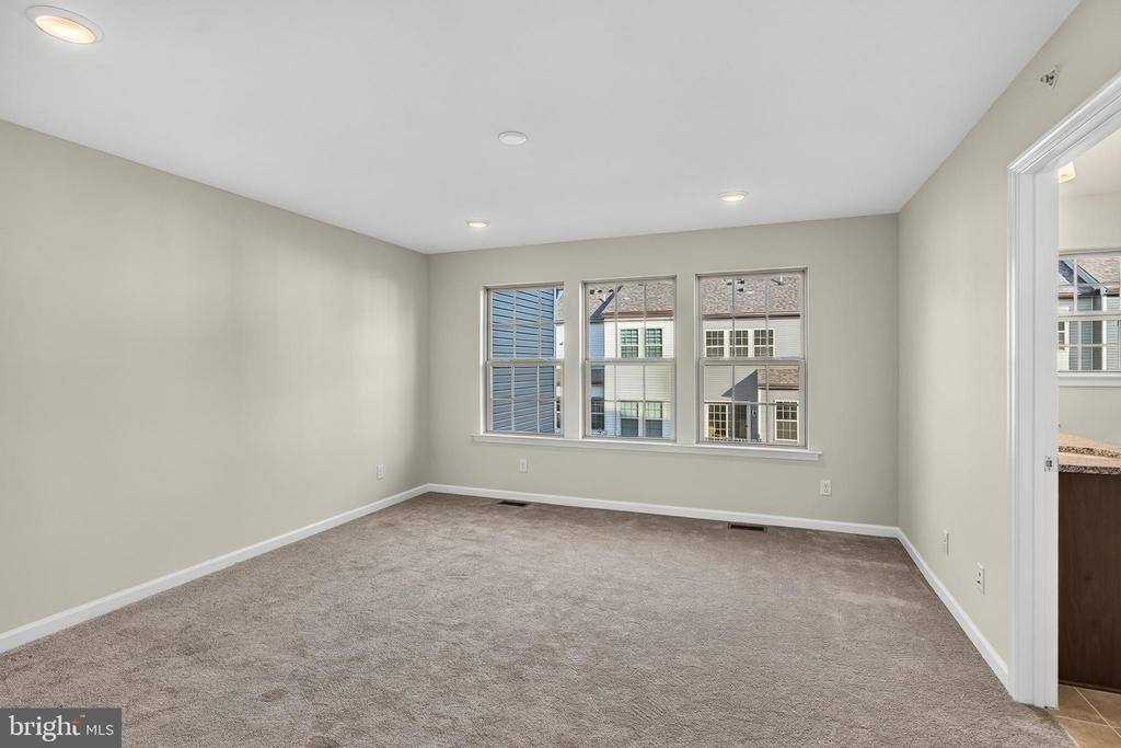 302 Milton Stamp Drive - Photo 18