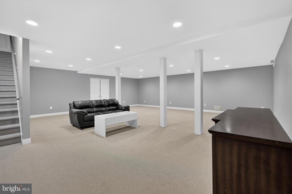 16 Oak Leaf Lane - Photo 56