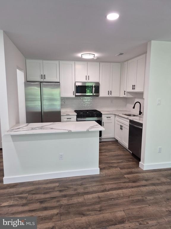 812 Diamond Drive - Photo 3
