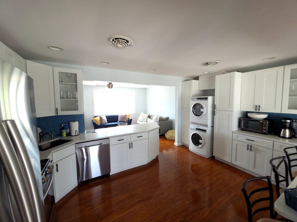 129 E Raritan Drive - Photo 10