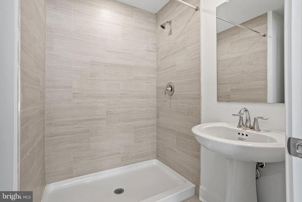 137 Ada Hightower Avenue - Photo 8
