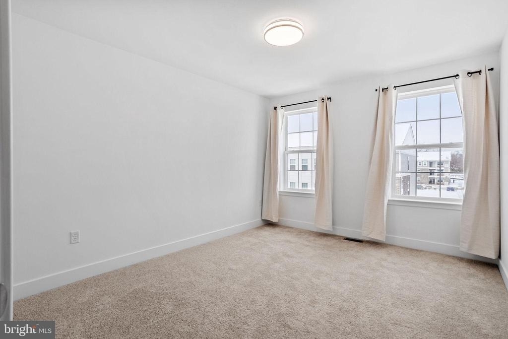 137 Ada Hightower Avenue - Photo 34