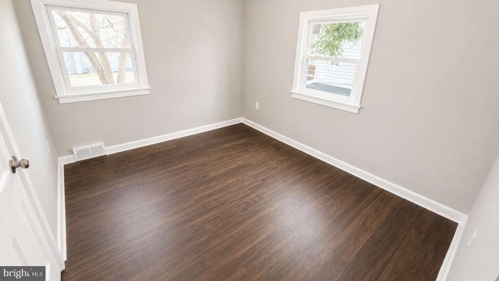 2220 Brunswick Avenue - Photo 12