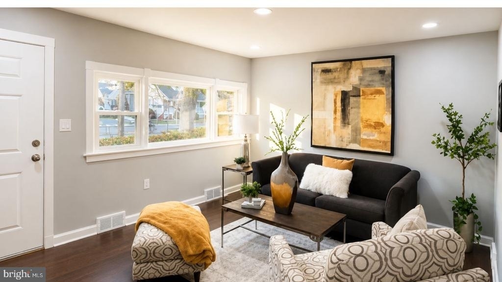 2220 Brunswick Avenue - Photo 3
