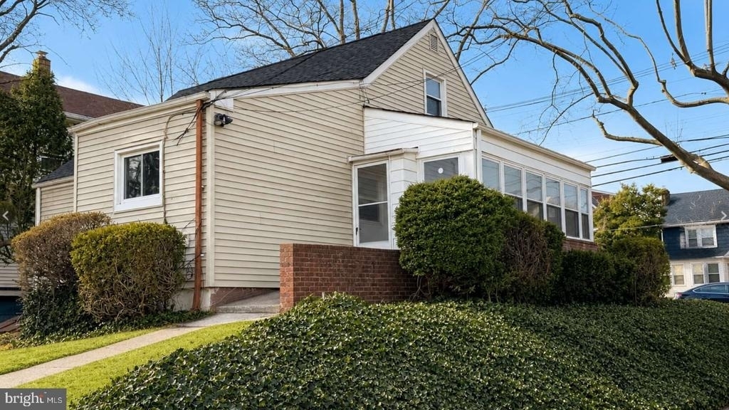 2220 Brunswick Avenue - Photo 17