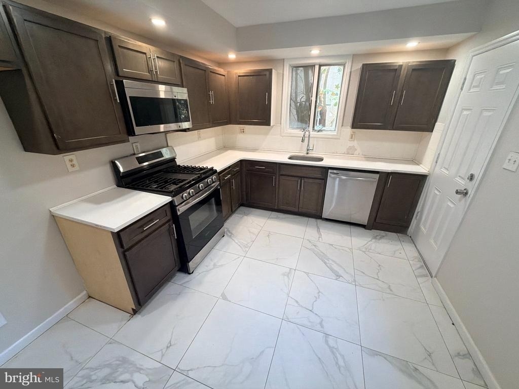 35 Emory Avenue - Photo 1
